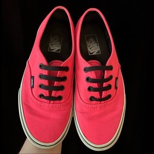 VANS Women’s Authentic Hot Pink